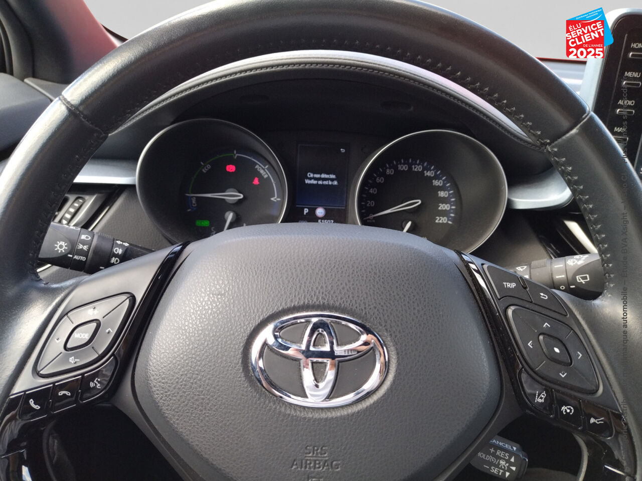Véhicule d'occasion TOYOTA C-HR 122H EDITION 2WD E-CVT MY20 CAMERA chez Renault Sélestat
