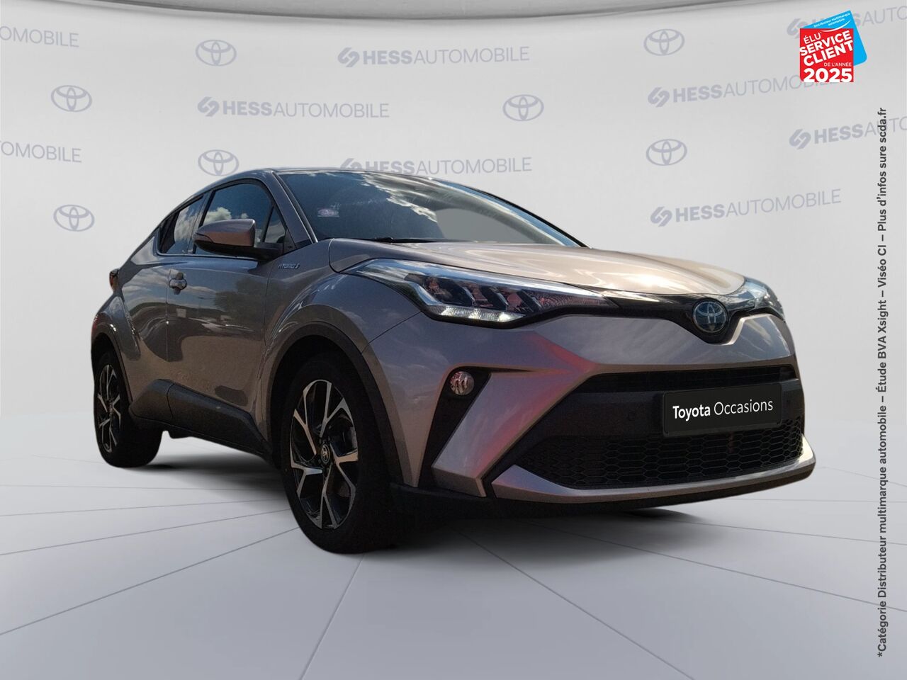Véhicule d'occasion TOYOTA C-HR 122H EDITION 2WD E-CVT MY20 CAMERA chez Renault Sélestat
