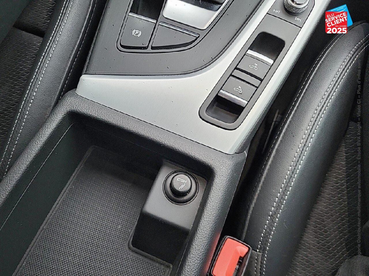Véhicule d'occasion AUDI A5 CABRIOLET 2.0 TFSI 190CH S LINE S TRONIC 7 chez Dacia Montbéliard