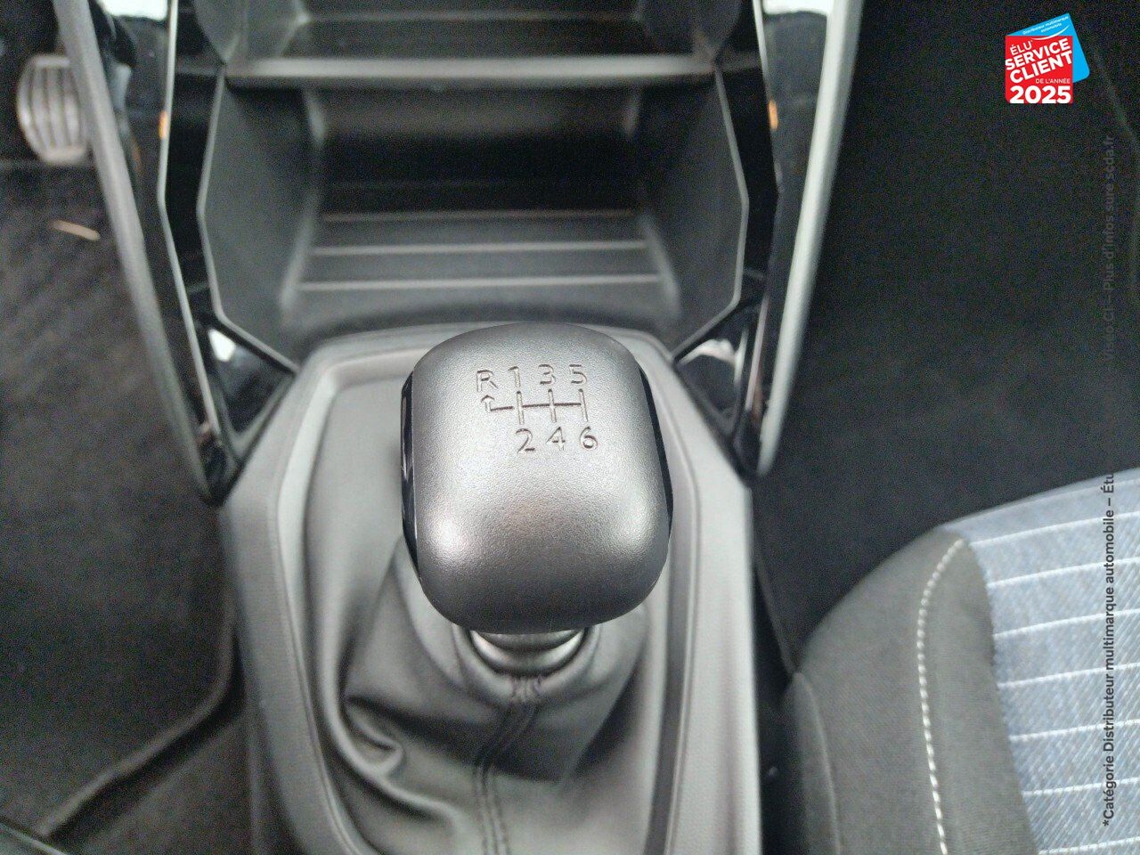 Véhicule d'occasion PEUGEOT 208 AFFAIRE 1.5 BLUEHDI 100 PREMIUM PACK chez Toyota Saint Dizier