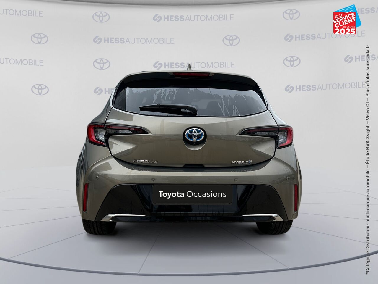 Véhicule d'occasion TOYOTA COROLLA 1.8 140CH DESIGN MY23 CAMERA chez Toyota Thionville