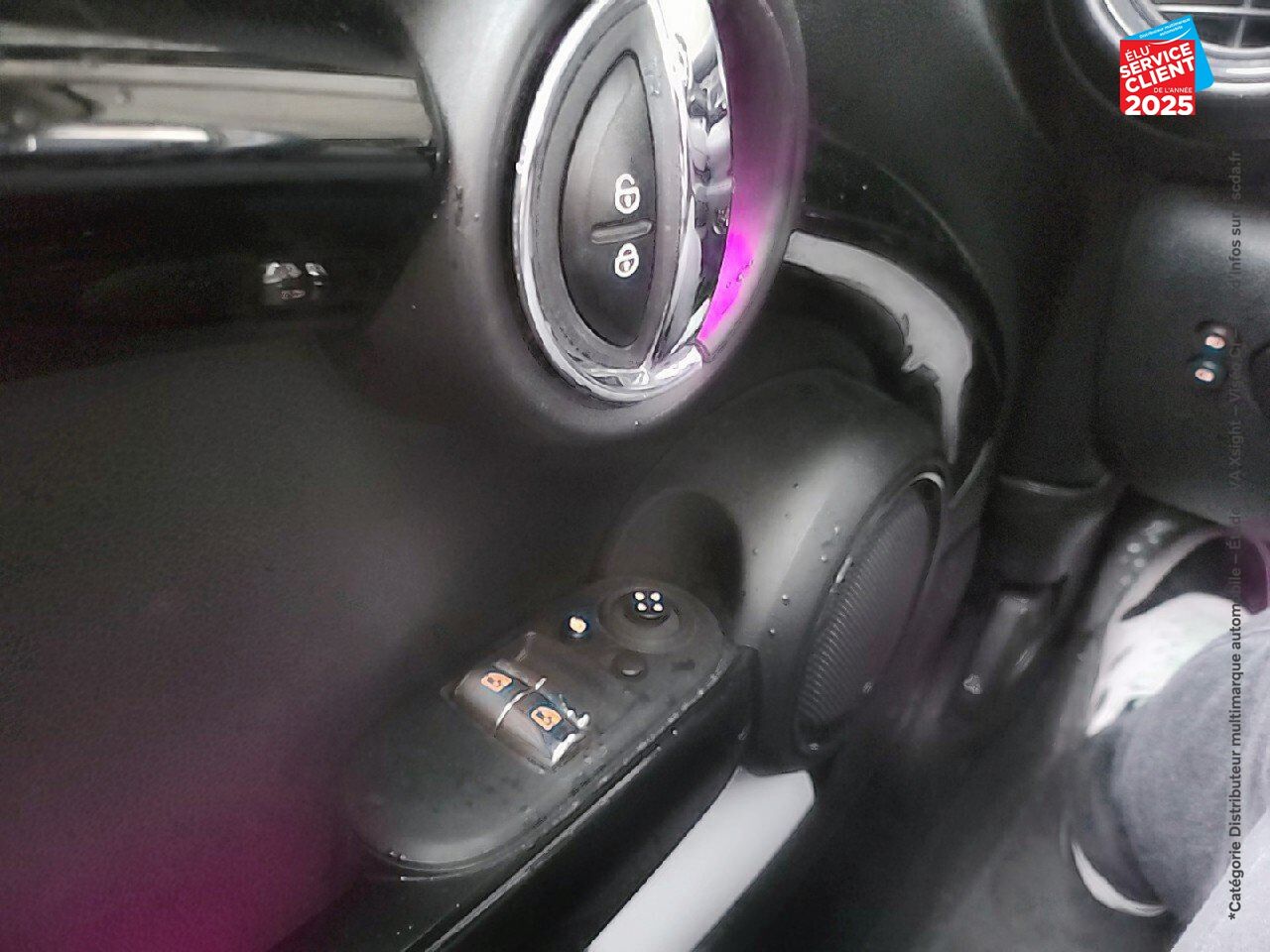Véhicule d'occasion MINI MINI COOPER 136CH EDITION GREENWICH BVA7 109G chez Lexus Metz