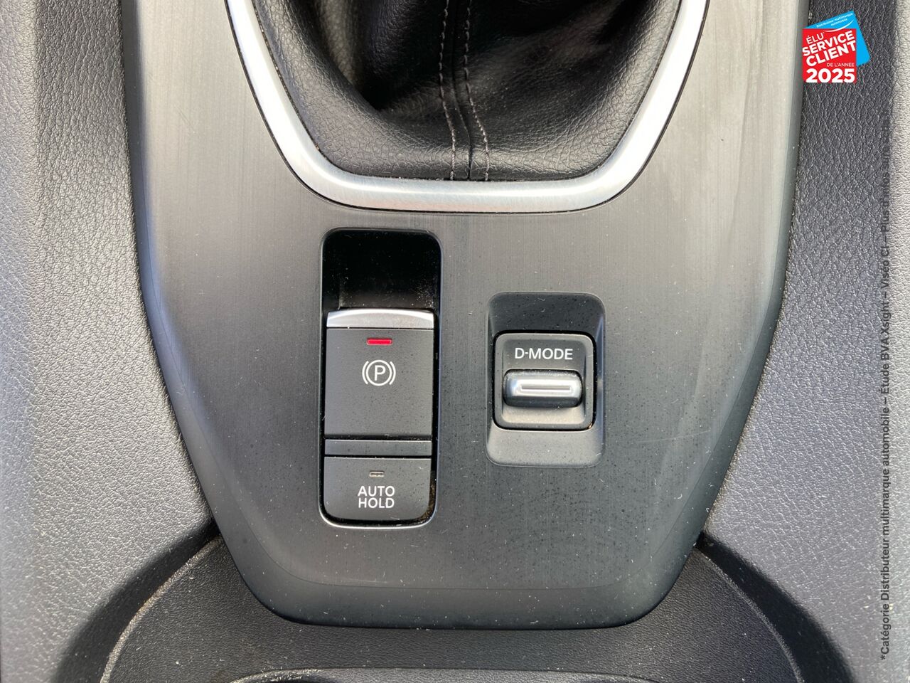 Véhicule d'occasion NISSAN QASHQAI 1.3 MILD HYBRID 140CH BUSINESS EDITION CAMERA chez Nissan Qashqai occasion