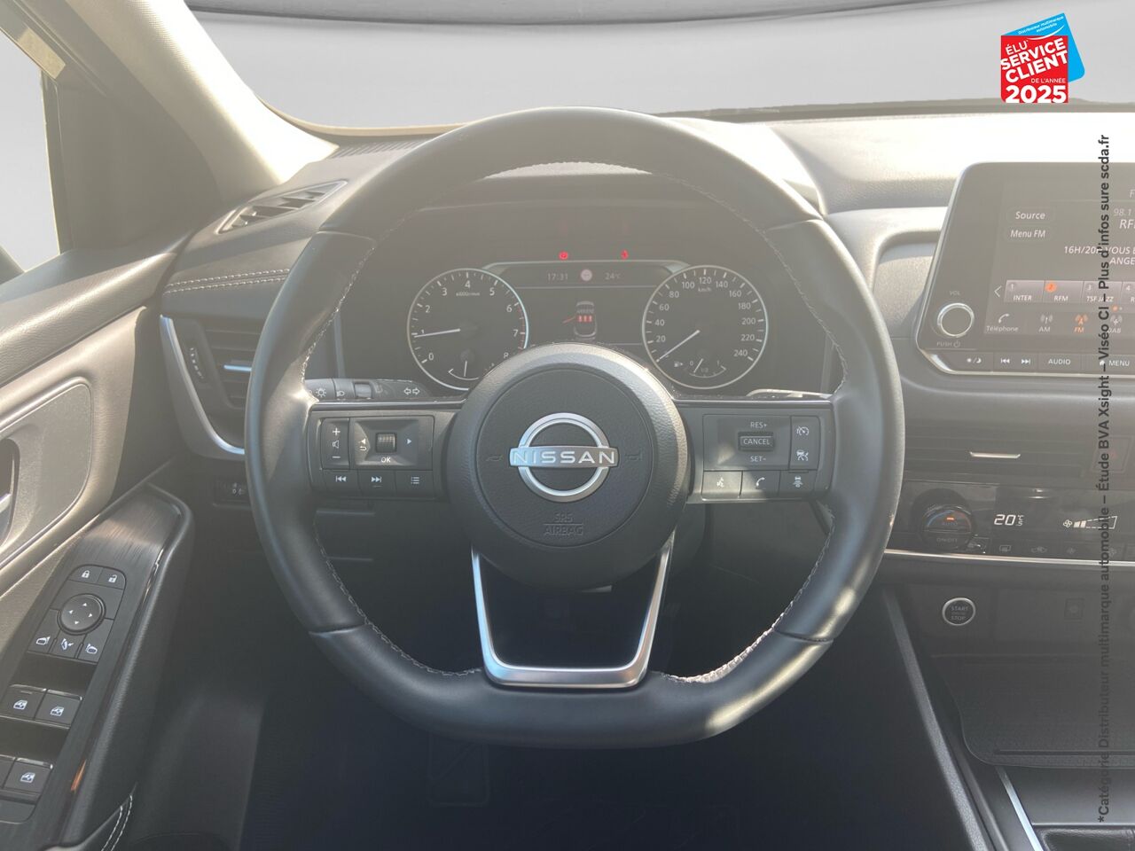 Véhicule d'occasion NISSAN QASHQAI 1.3 MILD HYBRID 140CH BUSINESS EDITION chez Renault Colmar