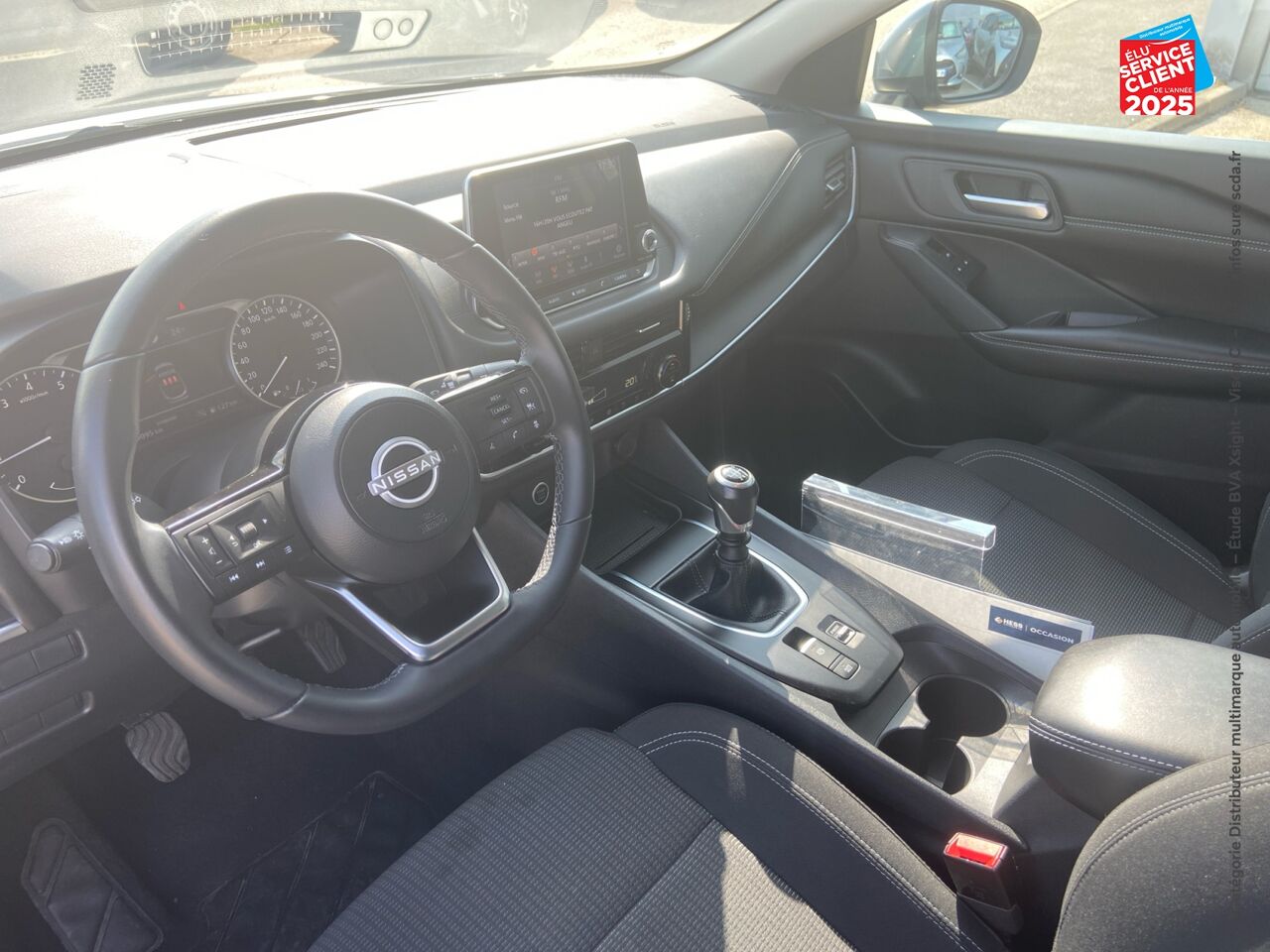 Véhicule d'occasion NISSAN QASHQAI 1.3 MILD HYBRID 140CH BUSINESS EDITION chez Renault Colmar