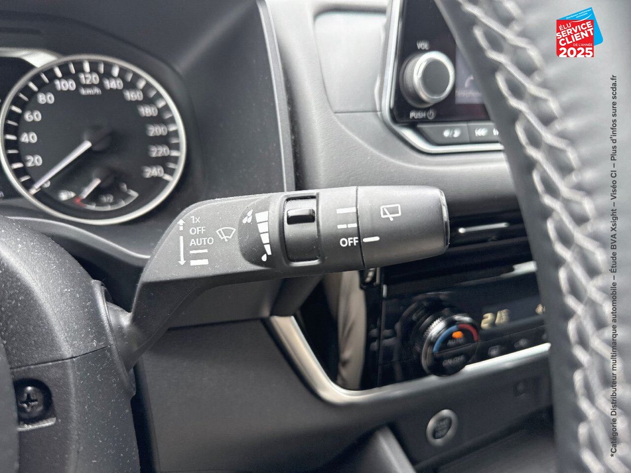 Véhicule d'occasion NISSAN QASHQAI 1.3 MILD HYBRID 140CH BUSINESS EDITION chez Renault Colmar