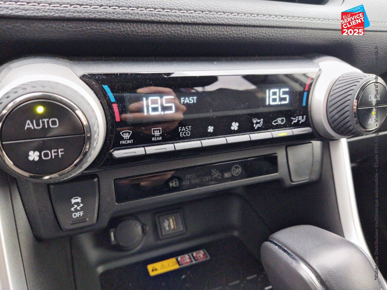 Véhicule d'occasion TOYOTA RAV4 2.5 HYBRIDE 218CH DYNAMIC 2WD MY24 chez Toyota Sarreguemines