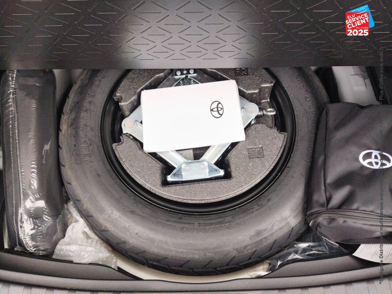 Véhicule d'occasion TOYOTA RAV4 2.5 HYBRIDE 218CH DYNAMIC 2WD MY24 chez Toyota Sarreguemines