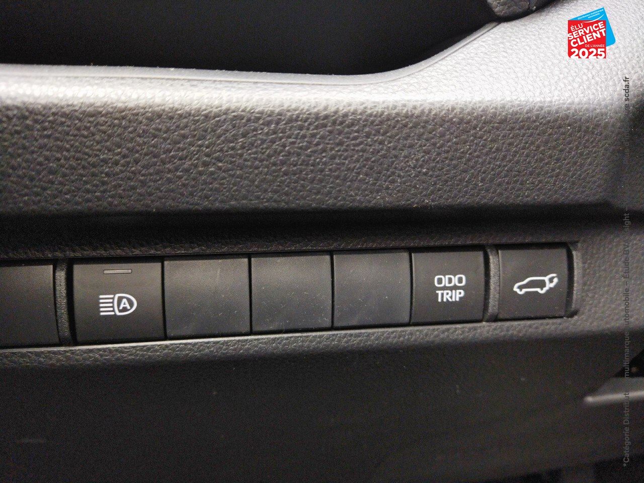 Véhicule d'occasion TOYOTA RAV4 2.5 HYBRIDE 218CH DYNAMIC 2WD MY24 chez Toyota Sarreguemines