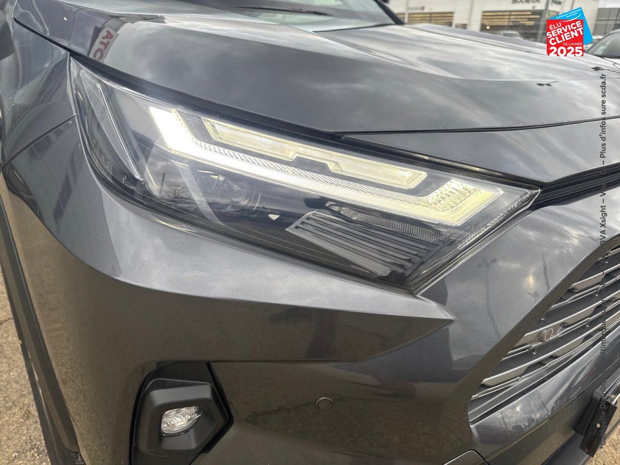 Véhicule neuf TOYOTA RAV4 2.5 HYBRIDE 218CH LOUNGE 2WD MY24 chez Toyota Sarreguemines
