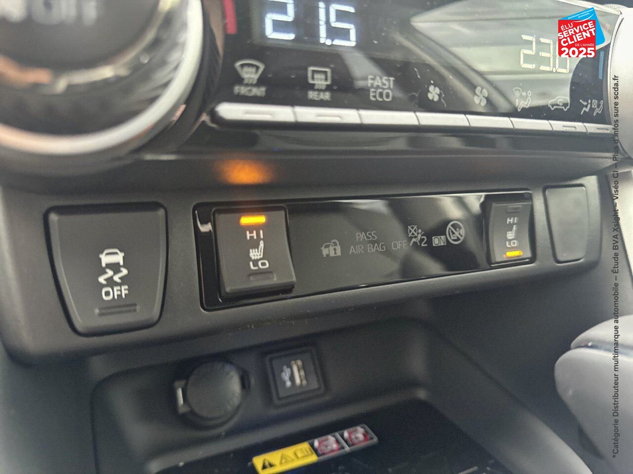 Véhicule neuf TOYOTA RAV4 2.5 HYBRIDE 218CH LOUNGE 2WD MY24 chez Toyota Sarreguemines