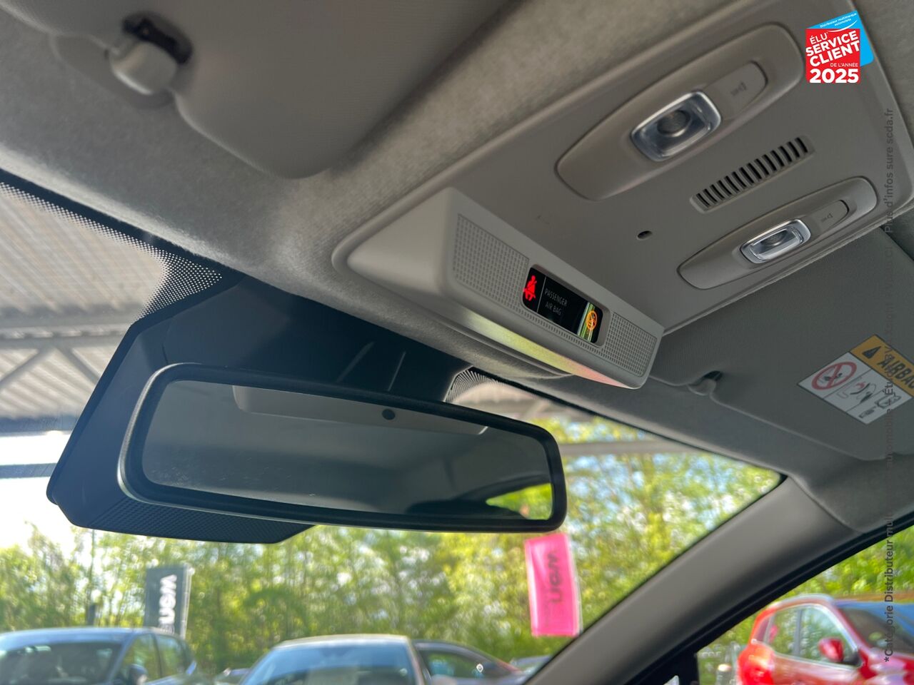 Véhicule d'occasion RENAULT ZOE BUSINESS CHARGE NORMALE R110 ACHAT INTEGRAL chez Opel Verdun