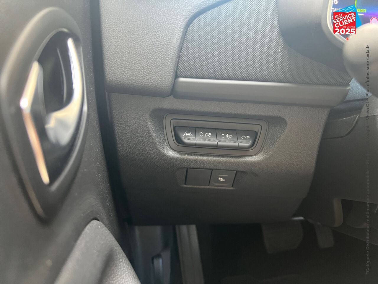 Véhicule d'occasion RENAULT ZOE BUSINESS CHARGE NORMALE R110 ACHAT INTEGRAL chez Opel Verdun