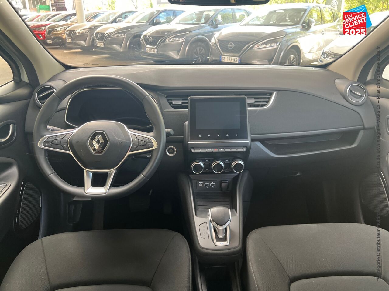 Véhicule d'occasion RENAULT ZOE BUSINESS CHARGE NORMALE R110 ACHAT INTEGRAL chez Opel Verdun