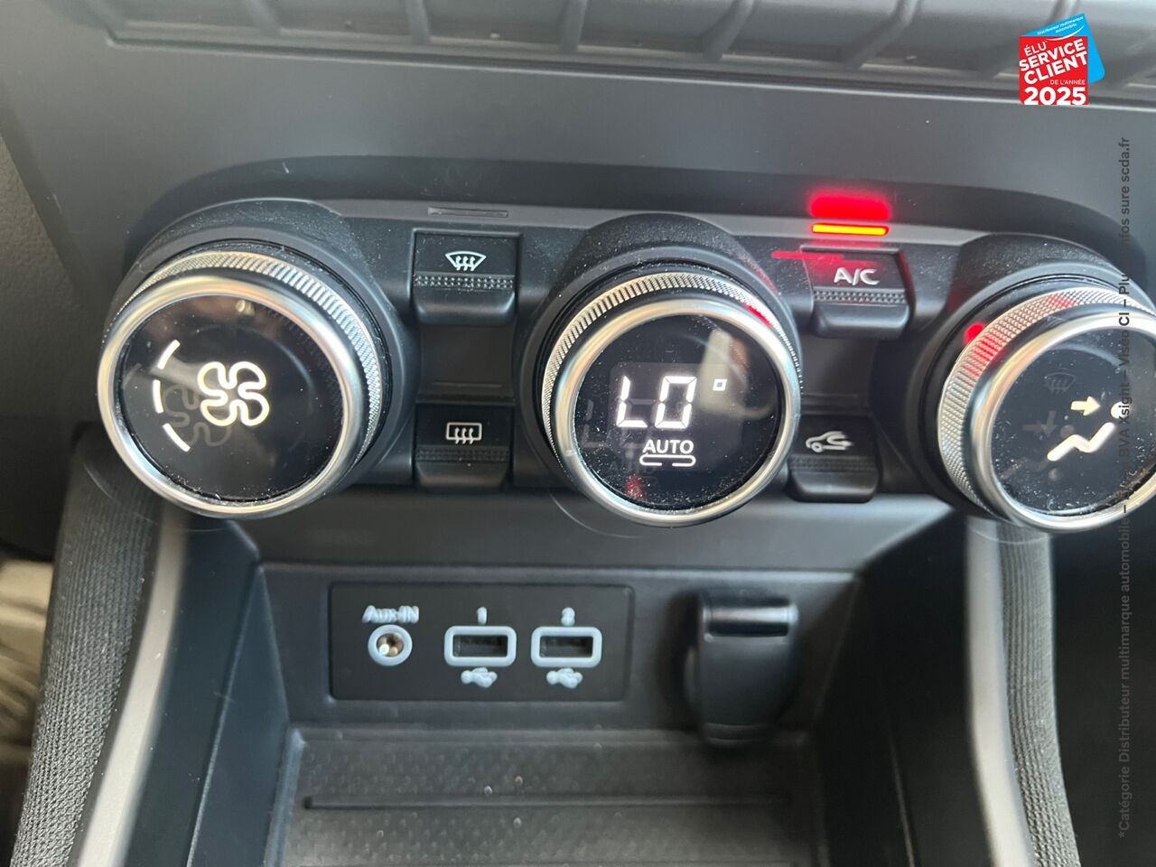 Véhicule d'occasion RENAULT ZOE BUSINESS CHARGE NORMALE R110 ACHAT INTEGRAL chez Opel Verdun