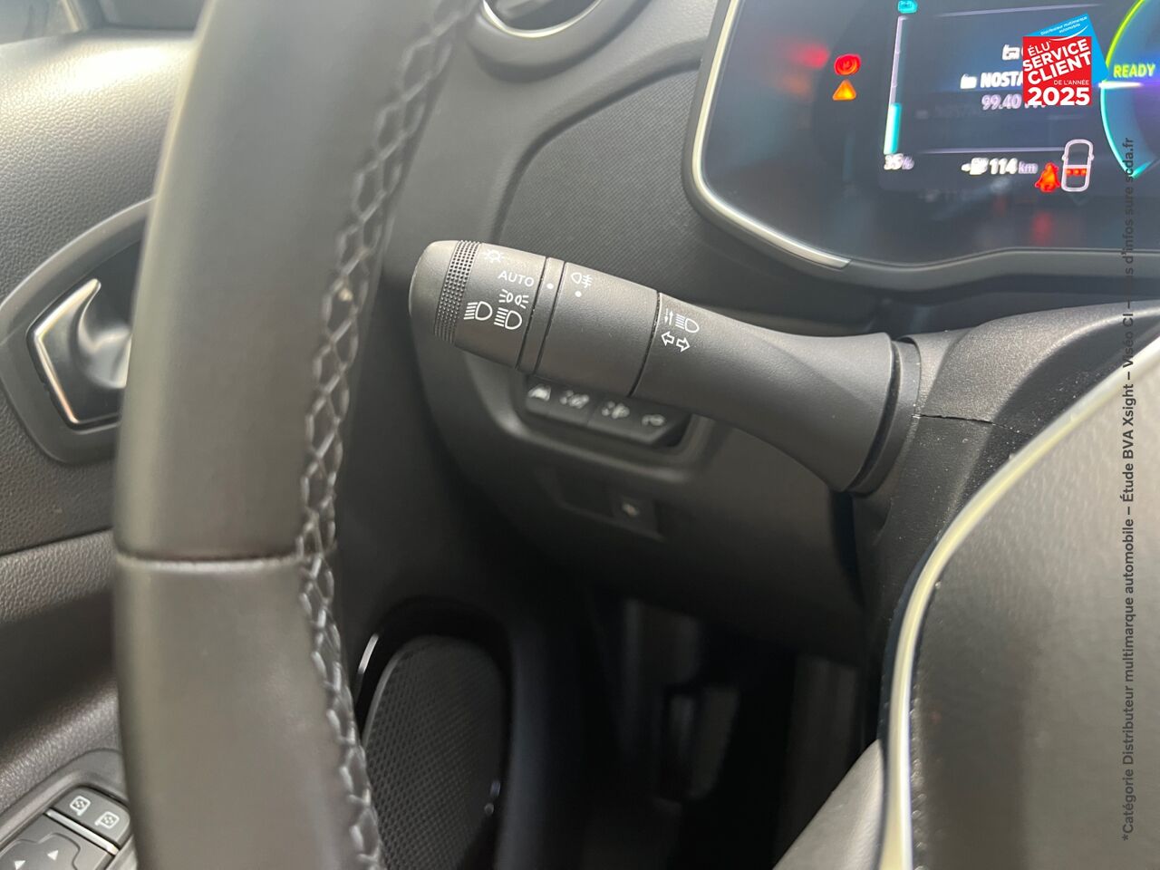 Véhicule d'occasion RENAULT ZOE BUSINESS CHARGE NORMALE R110 ACHAT INTEGRAL chez Opel Verdun