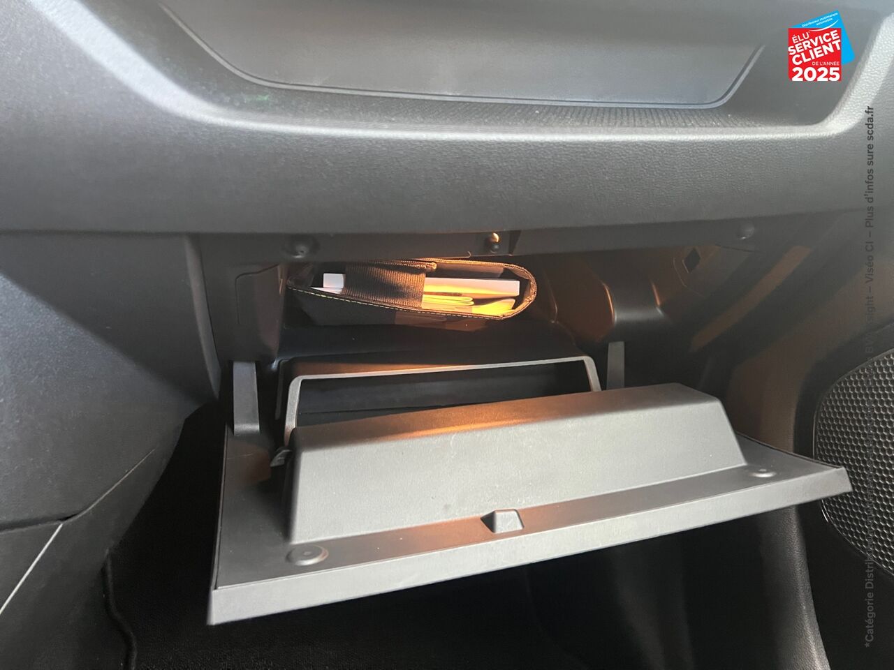 Véhicule d'occasion RENAULT ZOE BUSINESS CHARGE NORMALE R110 ACHAT INTEGRAL chez Opel Verdun