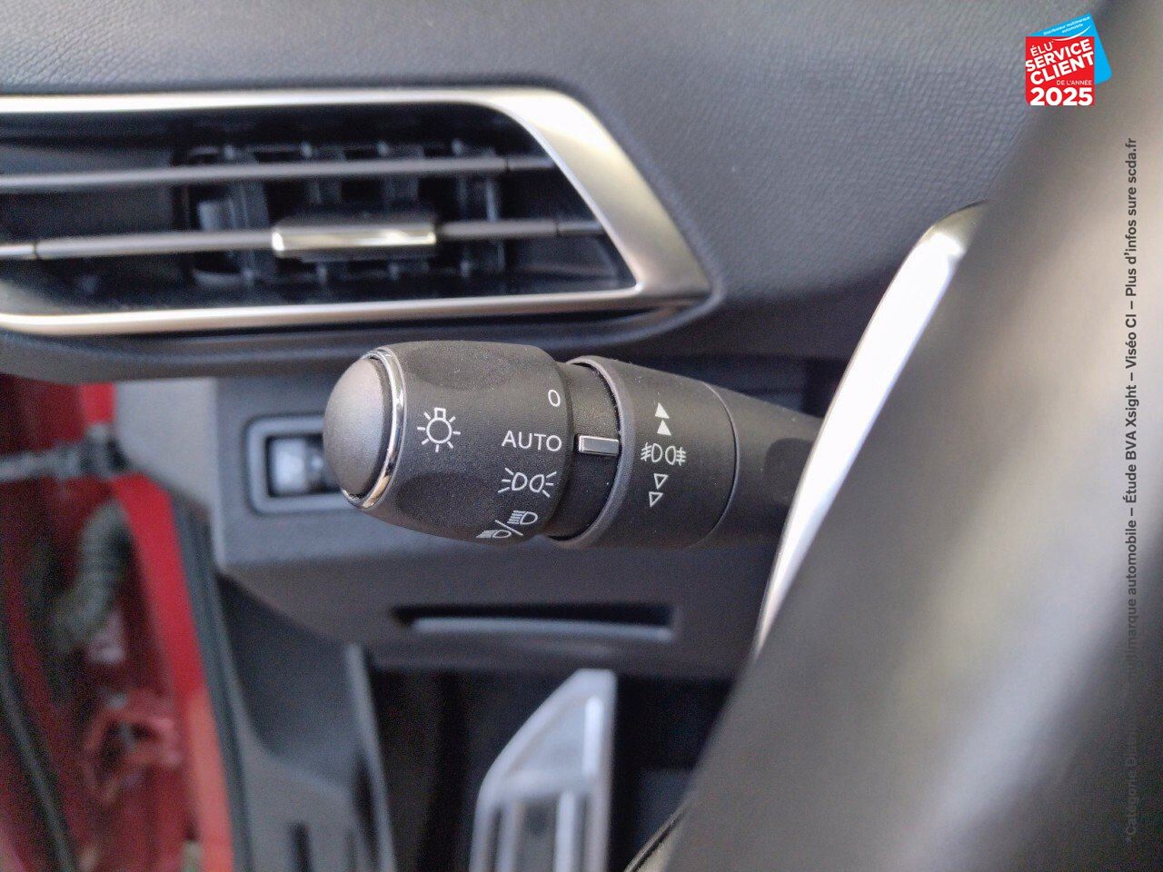 Véhicule d'occasion PEUGEOT 3008 1.6 PURETECH 180CH E6.C CROSSWAY S/S EAT8 GPS CAMERA chez Opel Verdun