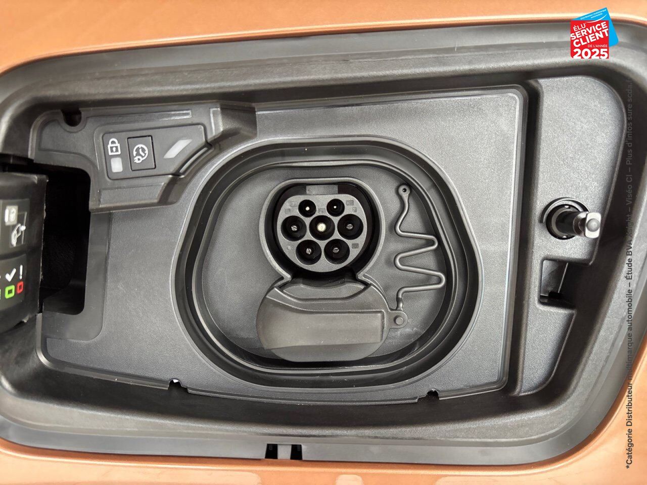Véhicule neuf OPEL GRANDLAND ELECTRIC 213CH BATTERIE 73 KWH GS chez Opel Saint-Dizier