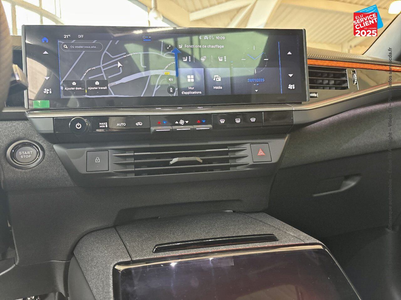 Véhicule neuf OPEL GRANDLAND ELECTRIC 213CH BATTERIE 73 KWH GS chez Opel Saint-Dizier