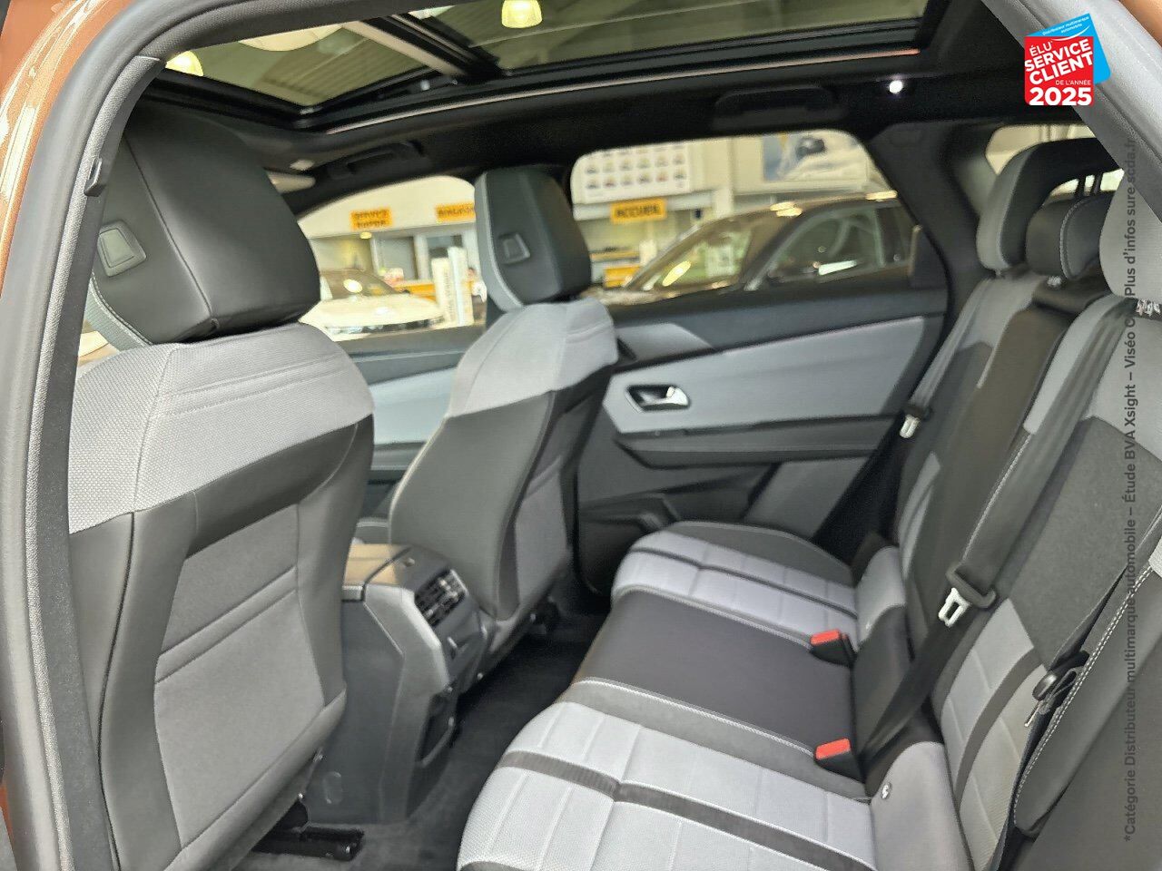 Véhicule neuf OPEL GRANDLAND ELECTRIC 213CH BATTERIE 73 KWH GS chez Opel Saint-Dizier