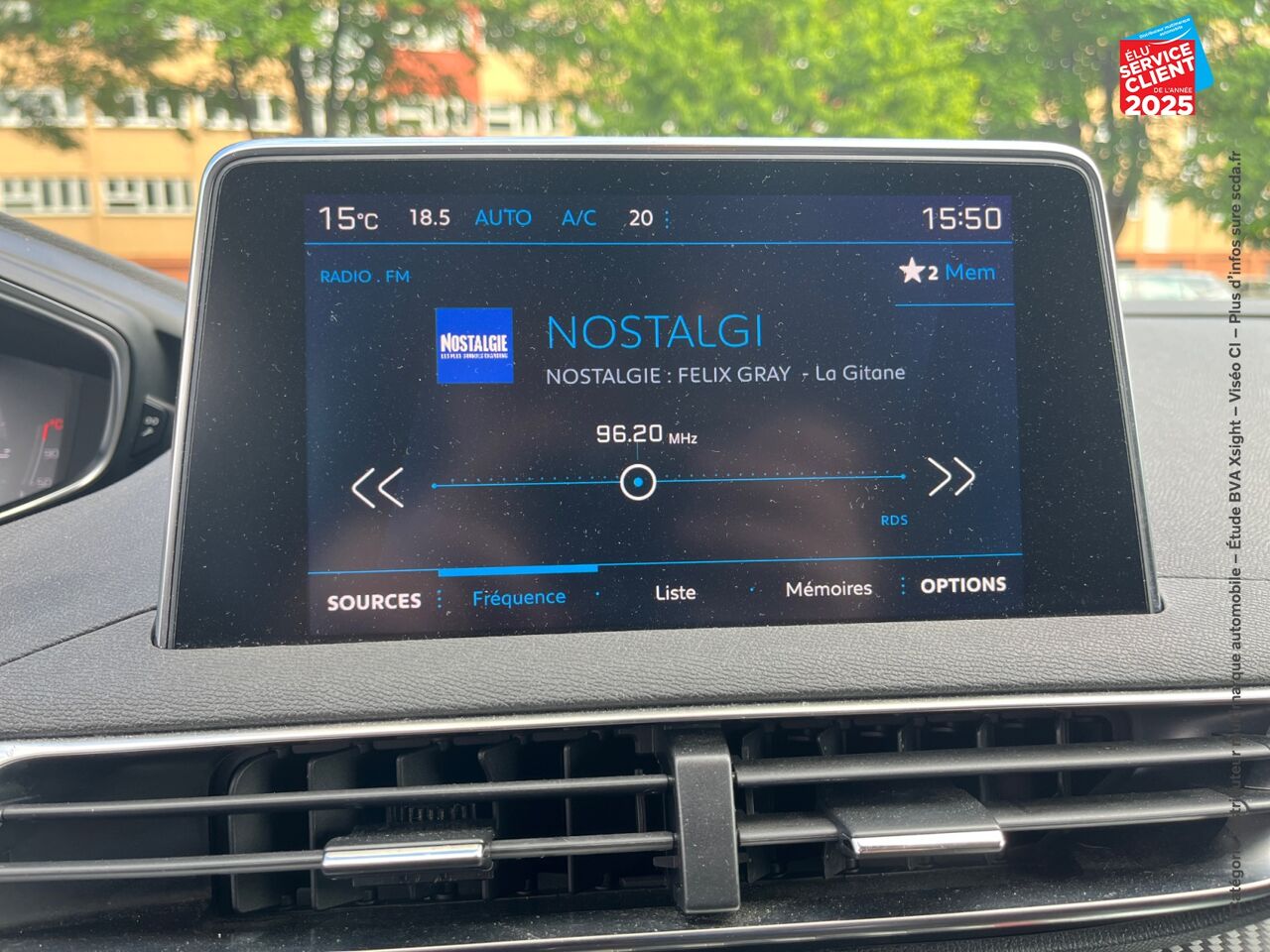 Véhicule d'occasion PEUGEOT 5008 1.2 PURETECH 130CH SS ACTIVE chez Hyundai Epernay