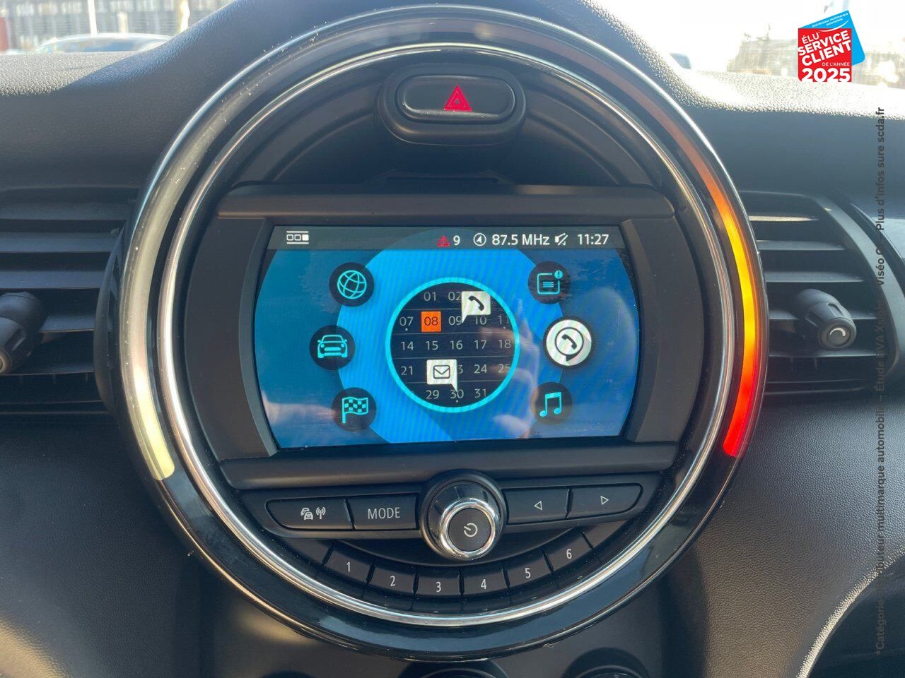 Véhicule d'occasion MINI MINI COOPER 136CH EDITION GREENWICH BVA7 109G chez Dacia Strasbourg