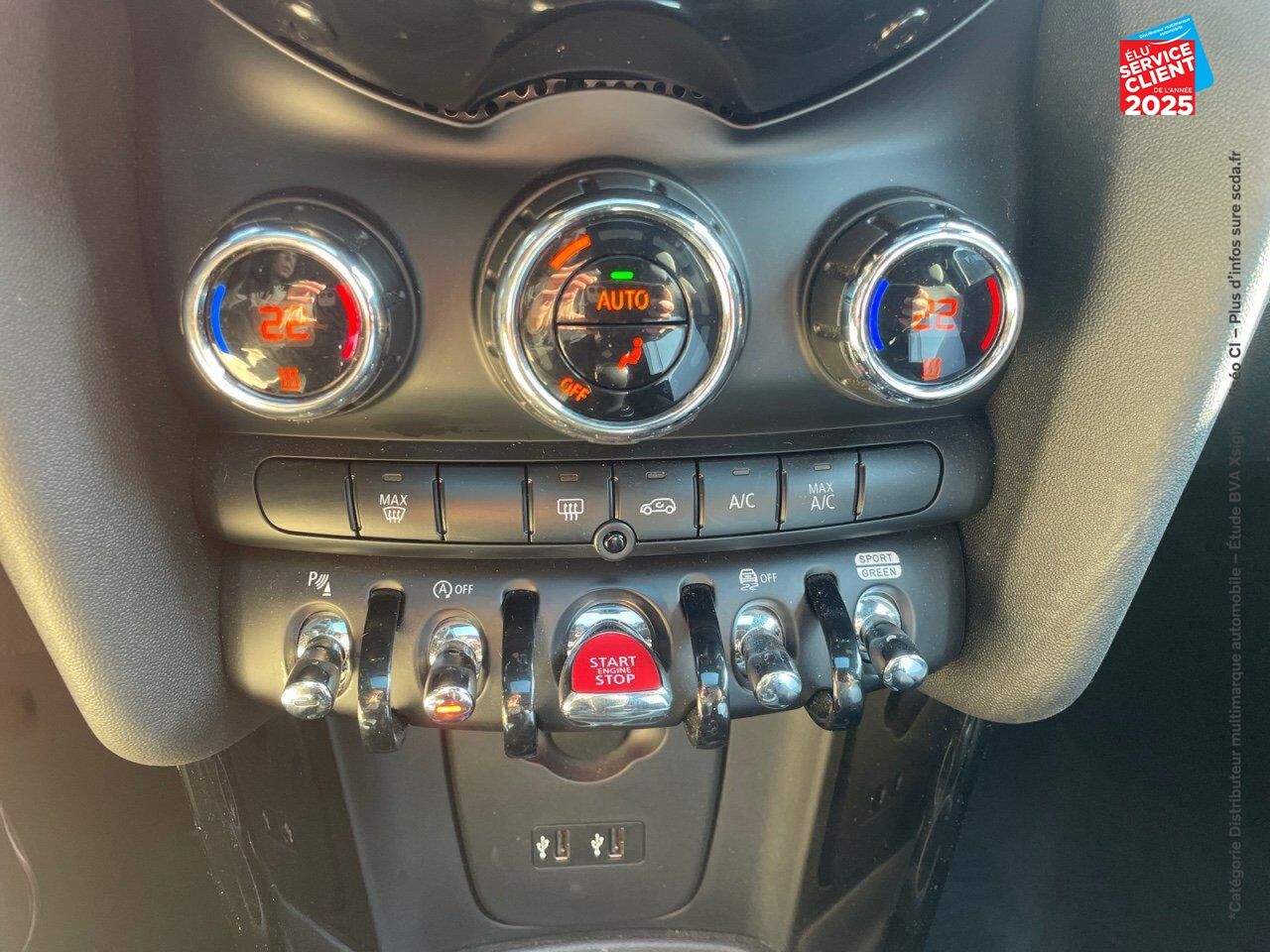 Véhicule d'occasion MINI MINI COOPER 136CH EDITION GREENWICH BVA7 109G chez Dacia Strasbourg