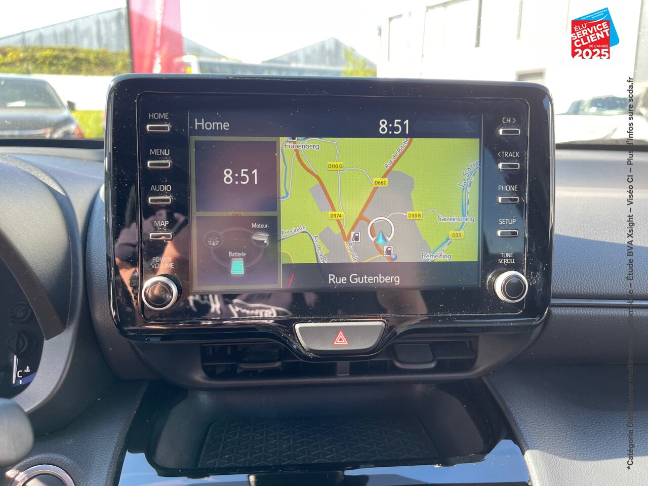 Véhicule d'occasion TOYOTA YARIS CROSS 116H GR SPORT MY22 SIEGES CHAUF GPS CAMERA HUD chez Toyota Sarreguemines