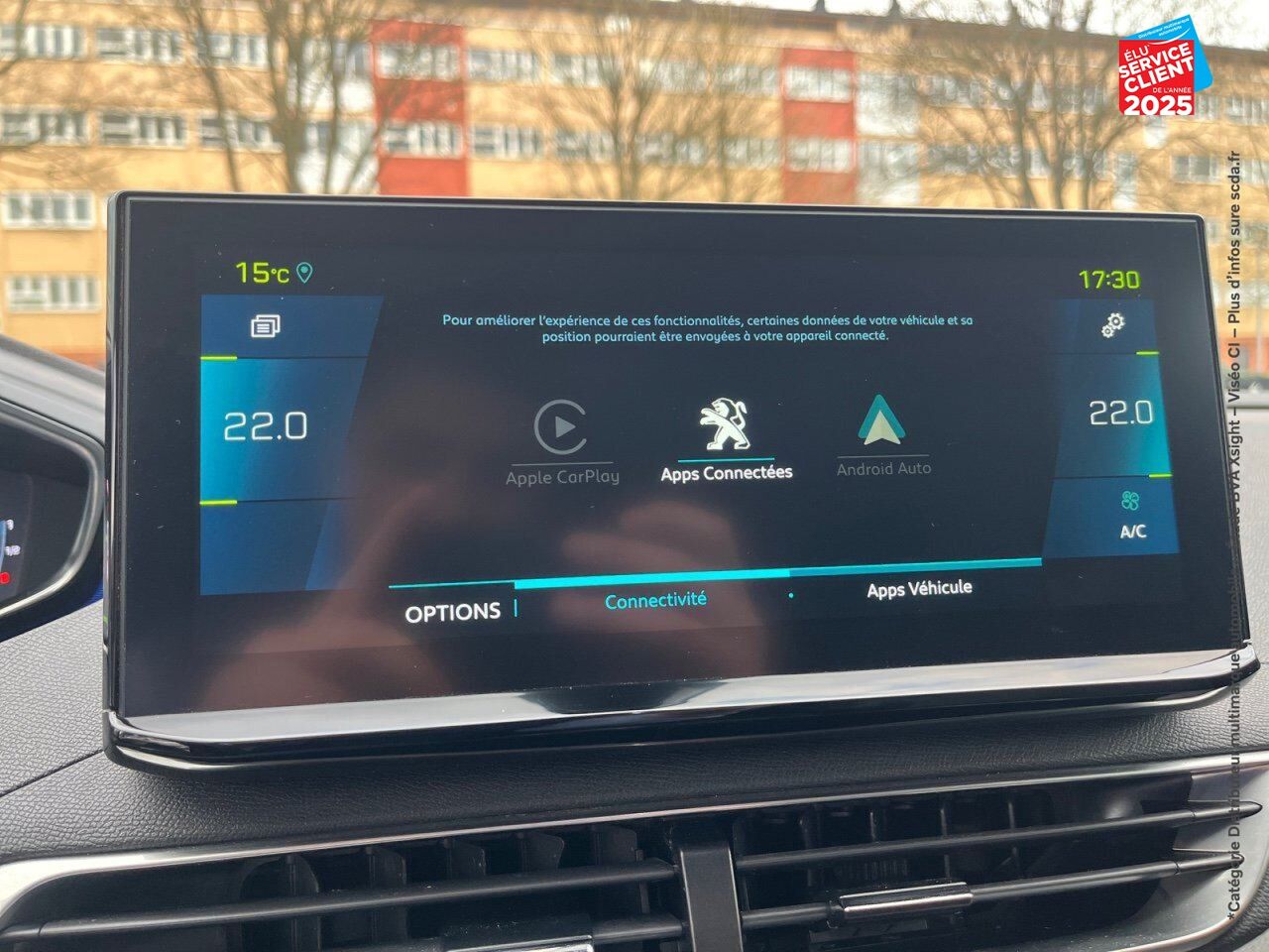Véhicule d'occasion PEUGEOT 3008 HYBRID 225CH ALLURE E-EAT8 chez Dacia Mulhouse