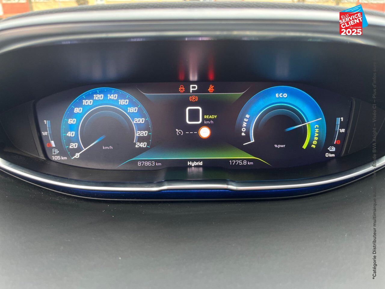 Véhicule d'occasion PEUGEOT 3008 HYBRID 225CH ALLURE E-EAT8 chez Dacia Mulhouse