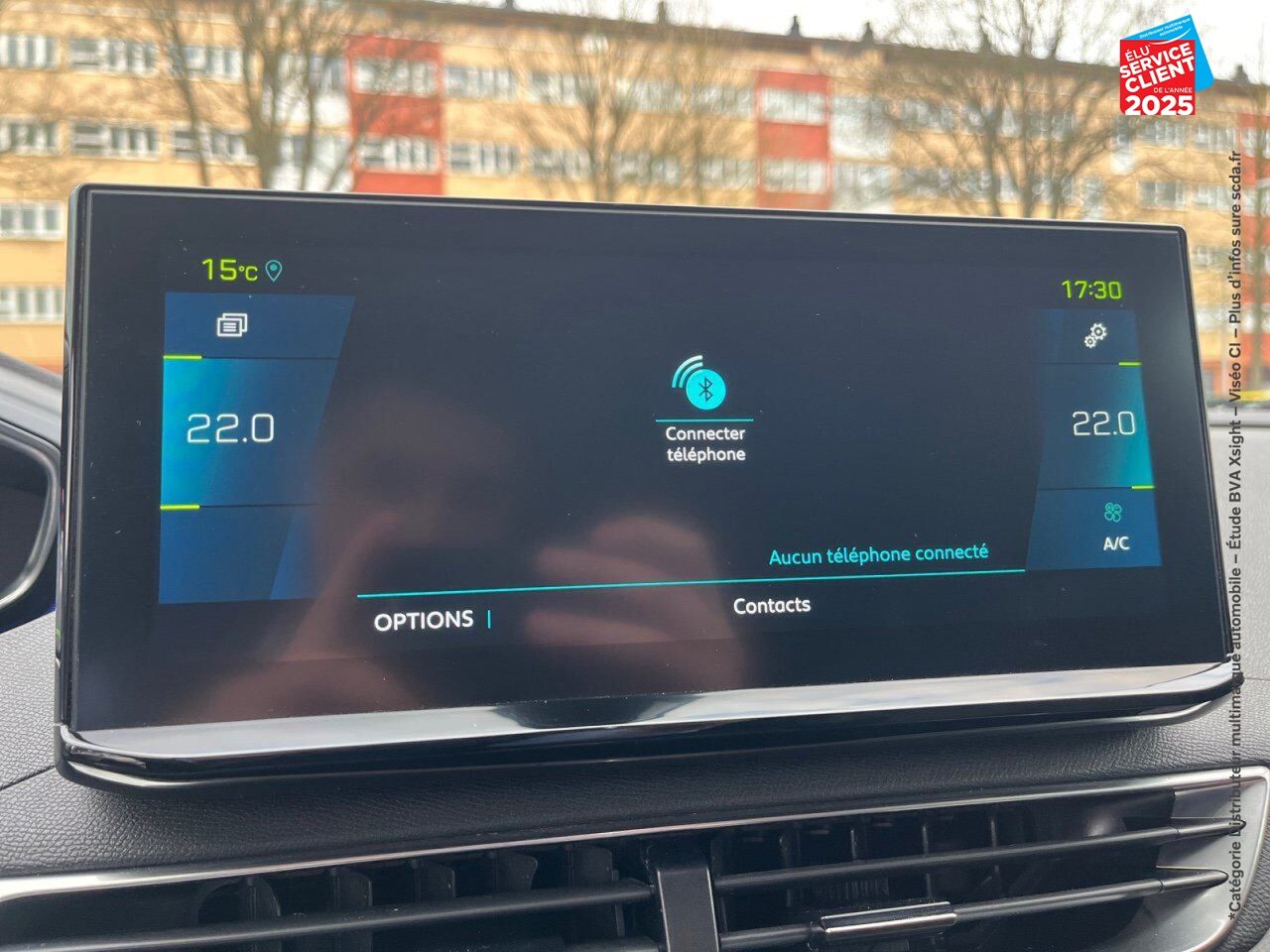Véhicule d'occasion PEUGEOT 3008 HYBRID 225CH ALLURE E-EAT8 chez Dacia Mulhouse