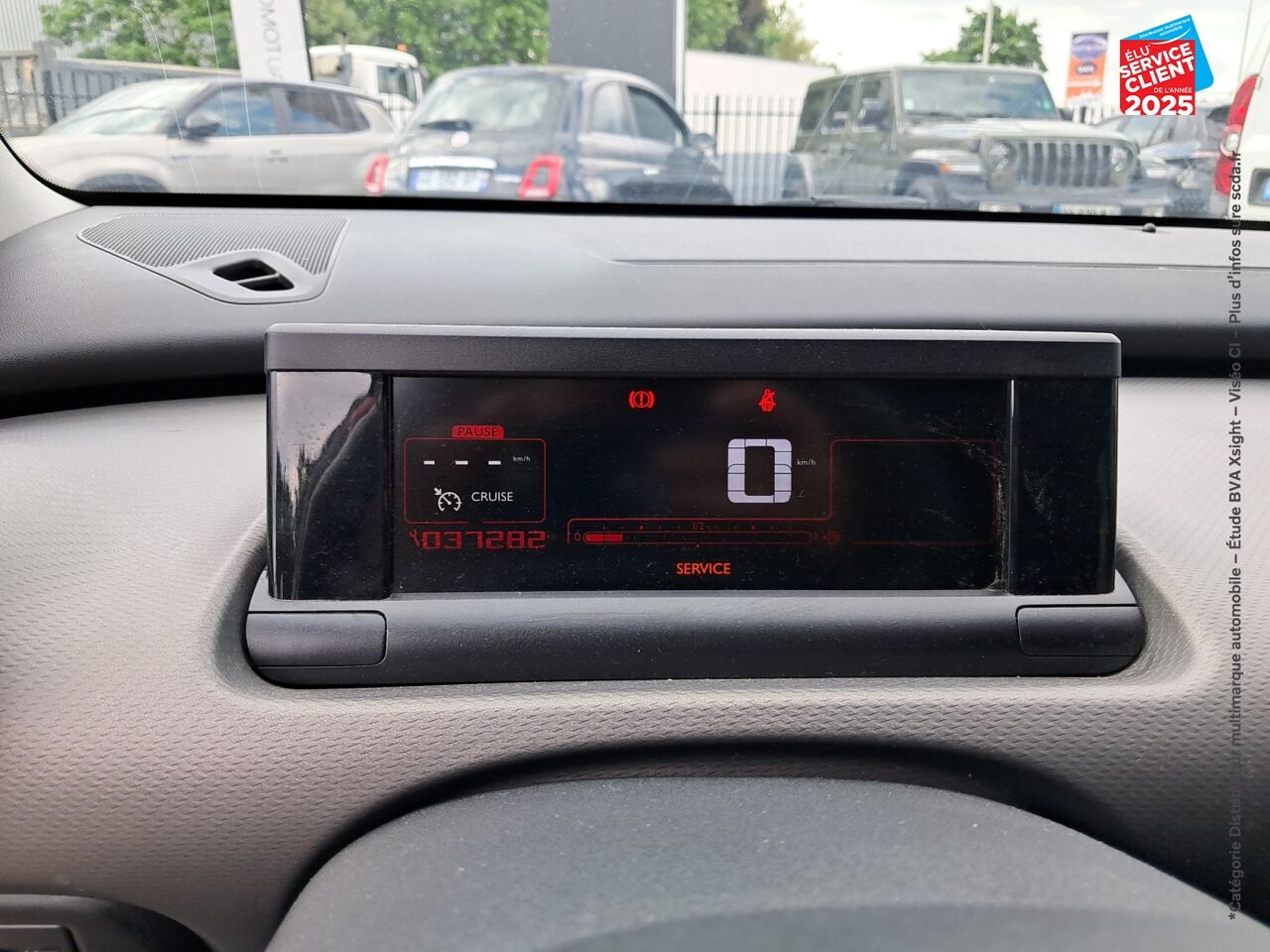 Véhicule d'occasion CITROEN C4 CACTUS PURETECH 110 SHINE SS chez Hyundai Reims