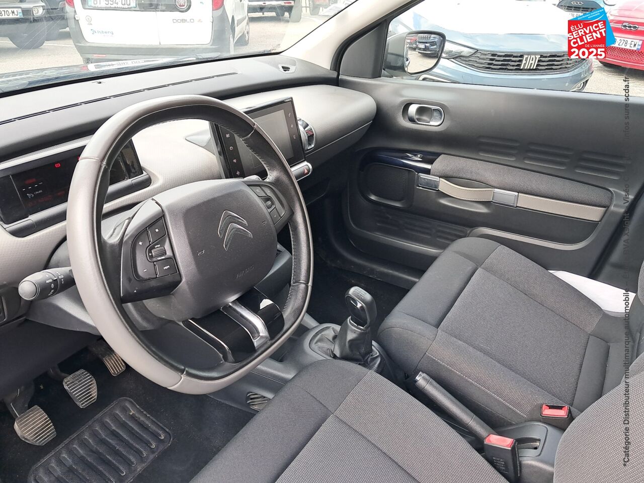 Véhicule d'occasion CITROEN C4 CACTUS PURETECH 110 SHINE SS chez Hyundai Reims