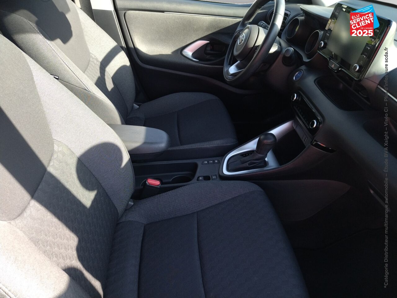 Véhicule d'occasion TOYOTA YARIS 116H DESIGN 5P MY21 chez Toyota Thionville