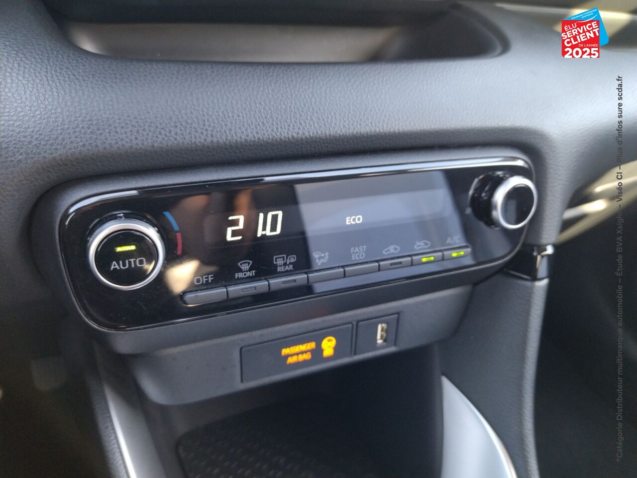 Véhicule d'occasion TOYOTA YARIS 116H DESIGN 5P MY21 chez Toyota Thionville