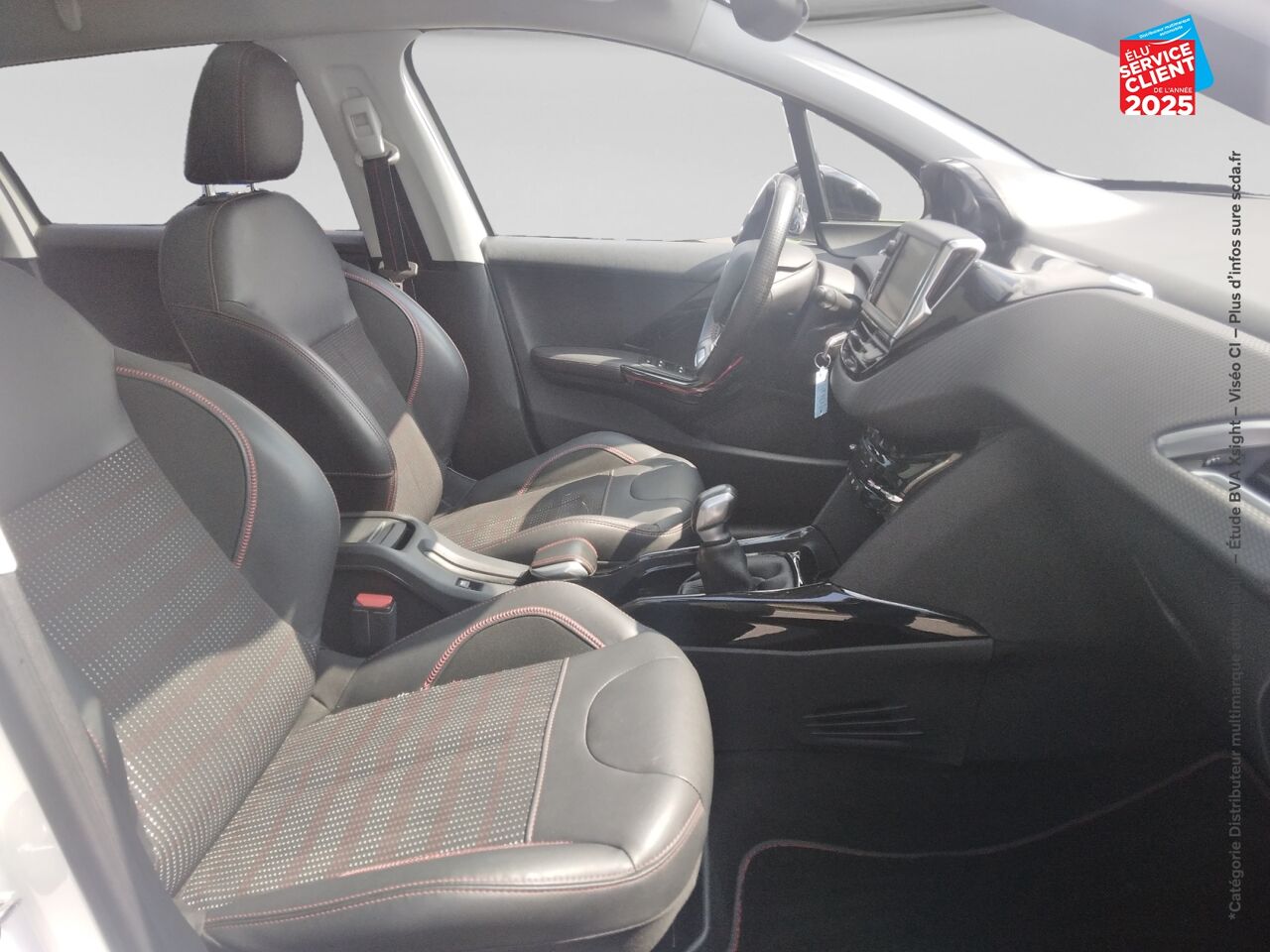 Véhicule d'occasion PEUGEOT 2008 1.2 PURETECH 110CH GT LINE SS chez Toyota Saint Dizier