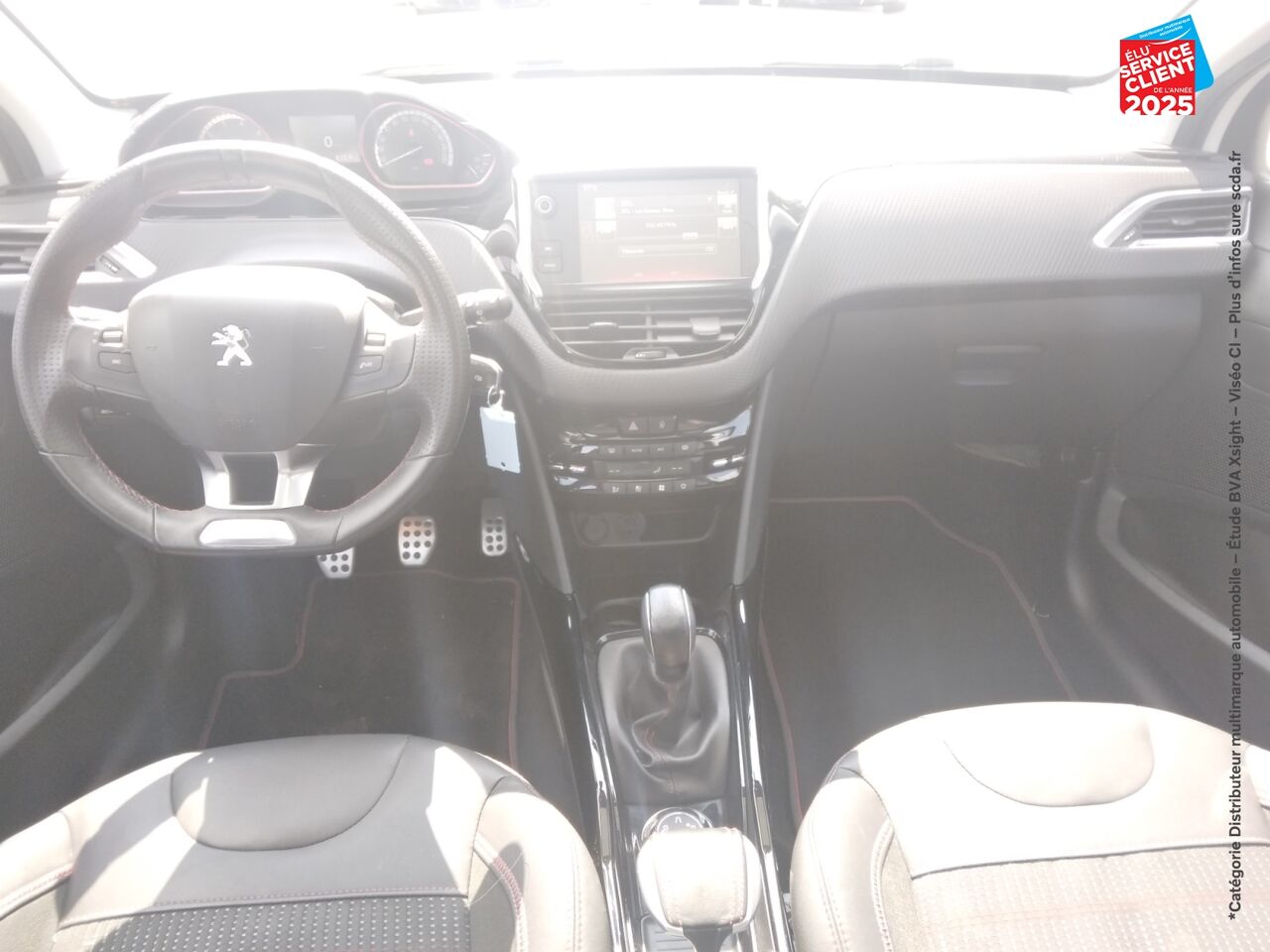 Véhicule d'occasion PEUGEOT 2008 1.2 PURETECH 110CH GT LINE SS chez Toyota Saint Dizier