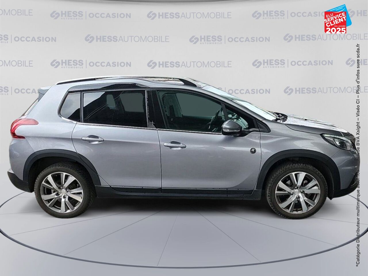 Véhicule d'occasion PEUGEOT 2008 1.2 PURETECH 130CH E6.C CROSSWAY SS EAT6 6CV chez Toyota Verdun
