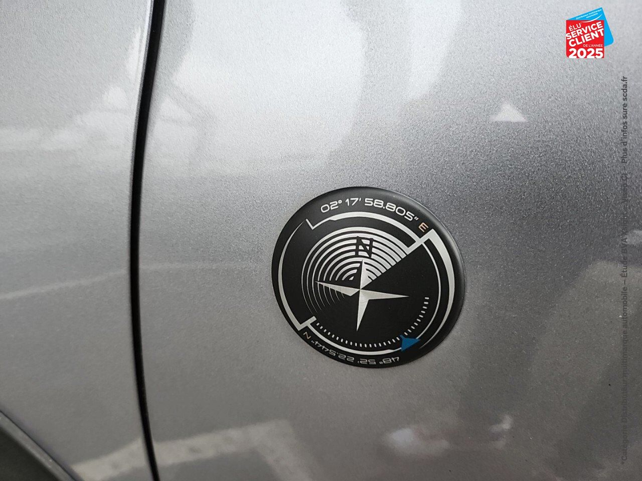 Véhicule d'occasion PEUGEOT 2008 1.2 PURETECH 130CH E6.C CROSSWAY SS EAT6 6CV chez Toyota Verdun