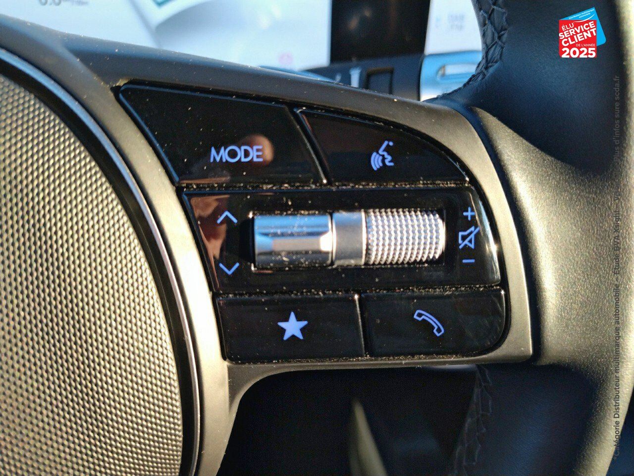 Véhicule d'occasion HYUNDAI IONIQ 6 77 KWH - 229CH INTUITIVE CAMERA CARPLAY chez Hyundai Reims