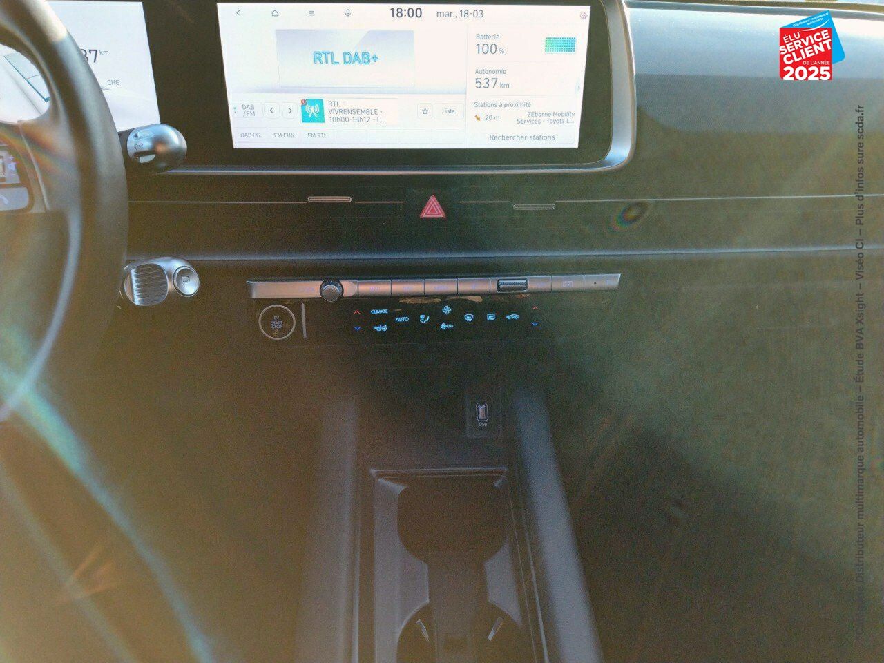 Véhicule d'occasion HYUNDAI IONIQ 6 77 KWH - 229CH INTUITIVE CAMERA CARPLAY chez Hyundai Reims