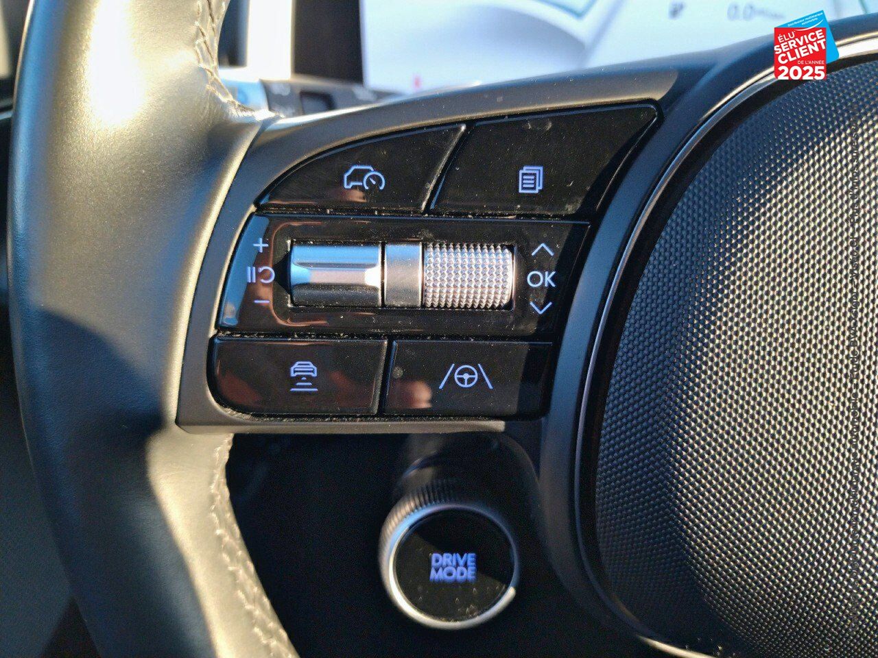 Véhicule d'occasion HYUNDAI IONIQ 6 77 KWH - 229CH INTUITIVE CAMERA CARPLAY chez Hyundai Reims