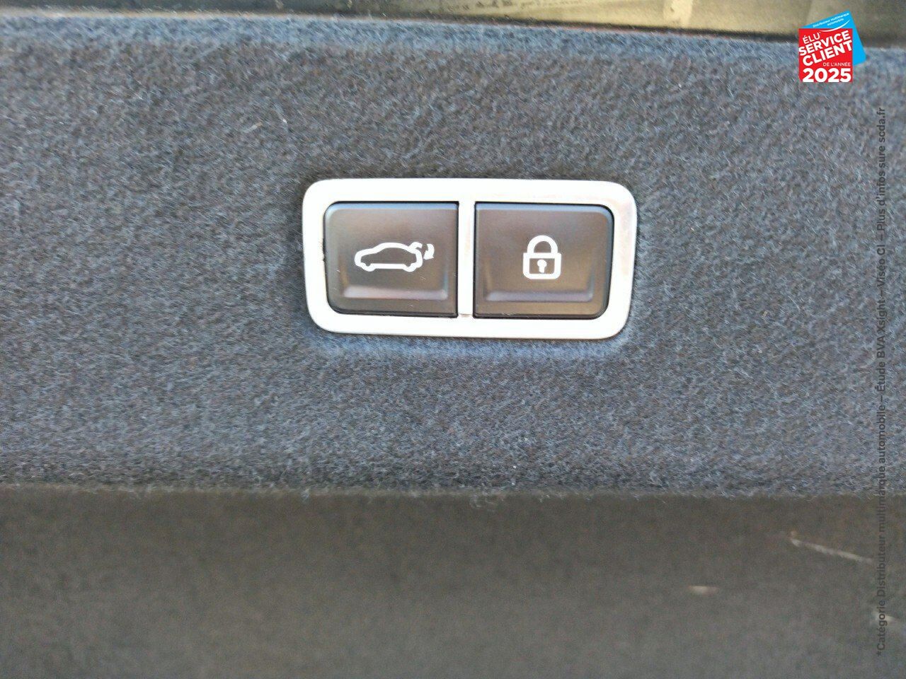Véhicule d'occasion HYUNDAI IONIQ 6 77 KWH - 229CH INTUITIVE CAMERA CARPLAY chez Hyundai Reims
