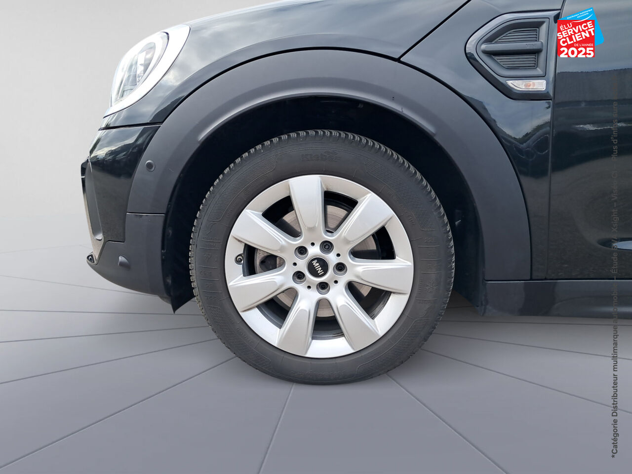 Véhicule d'occasion MINI COUNTRYMAN COOPER 136CH EDITION PREMIUM PLUS BVA7 TOUVRANT SIEGE CHAUF CAMERA GPS chez MINI Lons-Le-Saunier