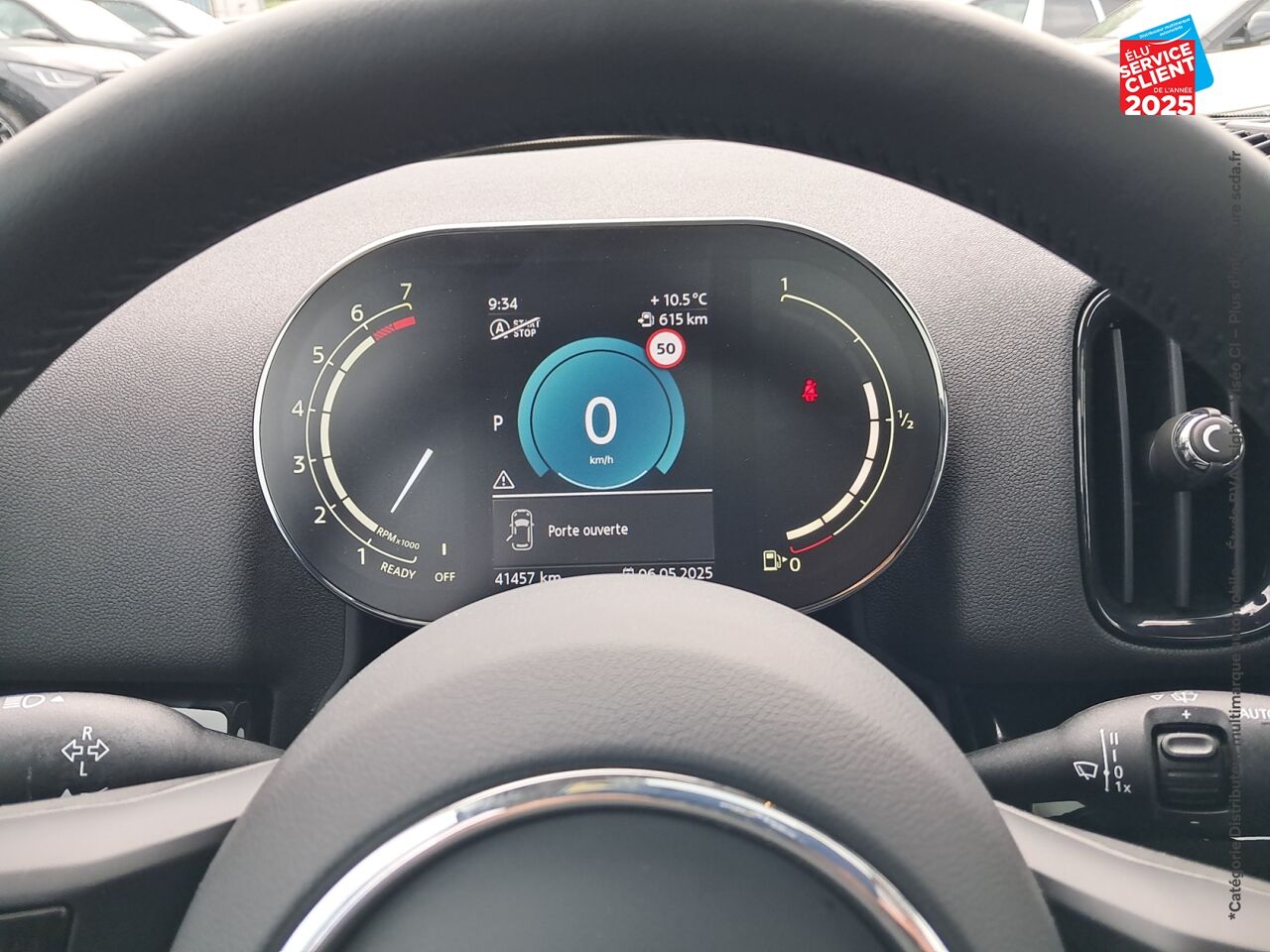 Véhicule d'occasion MINI COUNTRYMAN COOPER 136CH EDITION PREMIUM PLUS BVA7 TOUVRANT SIEGE CHAUF CAMERA GPS chez MINI Lons-Le-Saunier