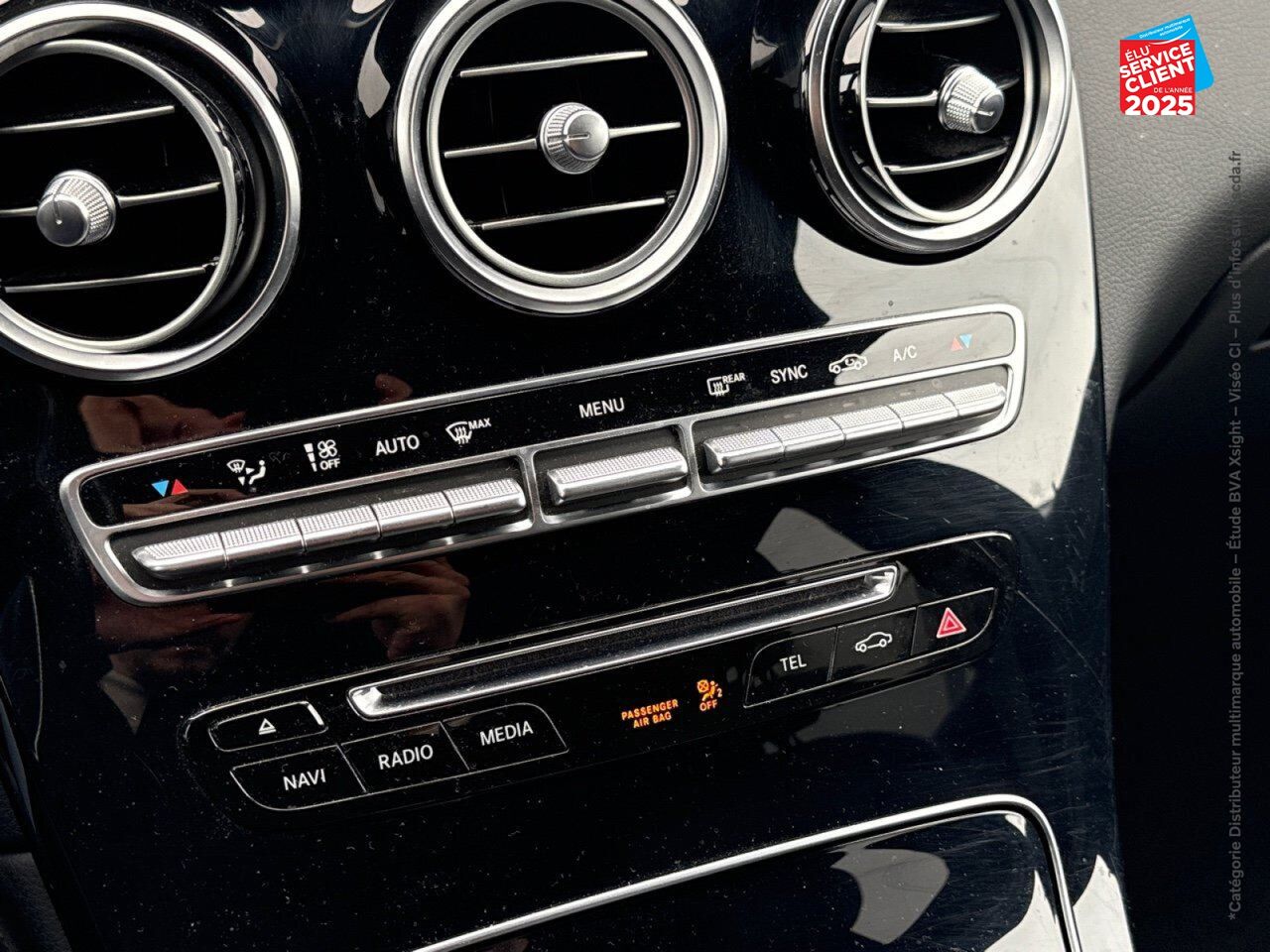 Véhicule d'occasion MERCEDES-BENZ GLC 220 D 170CH SPORTLINE 4MATIC 9G-TRONIC chez BMW Pontarlier