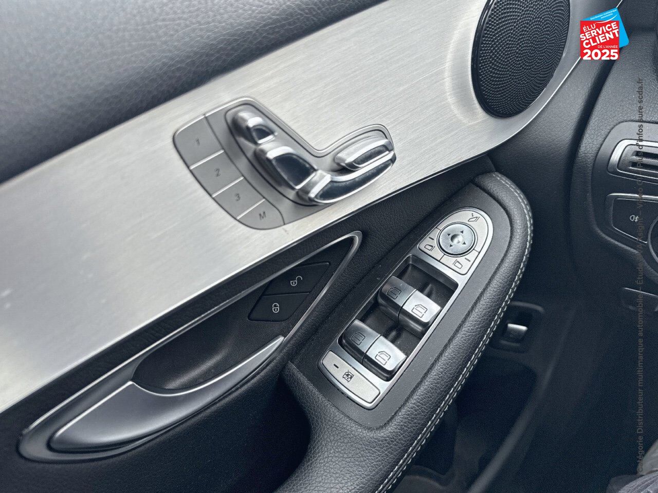 Véhicule d'occasion MERCEDES-BENZ GLC 220 D 170CH SPORTLINE 4MATIC 9G-TRONIC chez BMW Pontarlier