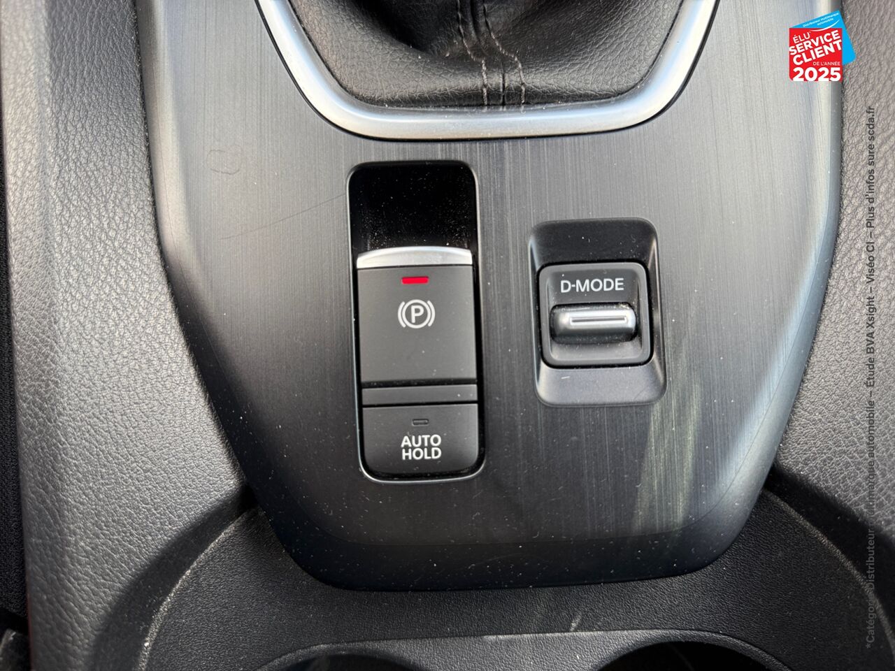 Véhicule d'occasion NISSAN QASHQAI 1.3 MILD HYBRID 140CH BUSINESS EDITION CAMERA chez Nissan Qashqai occasion