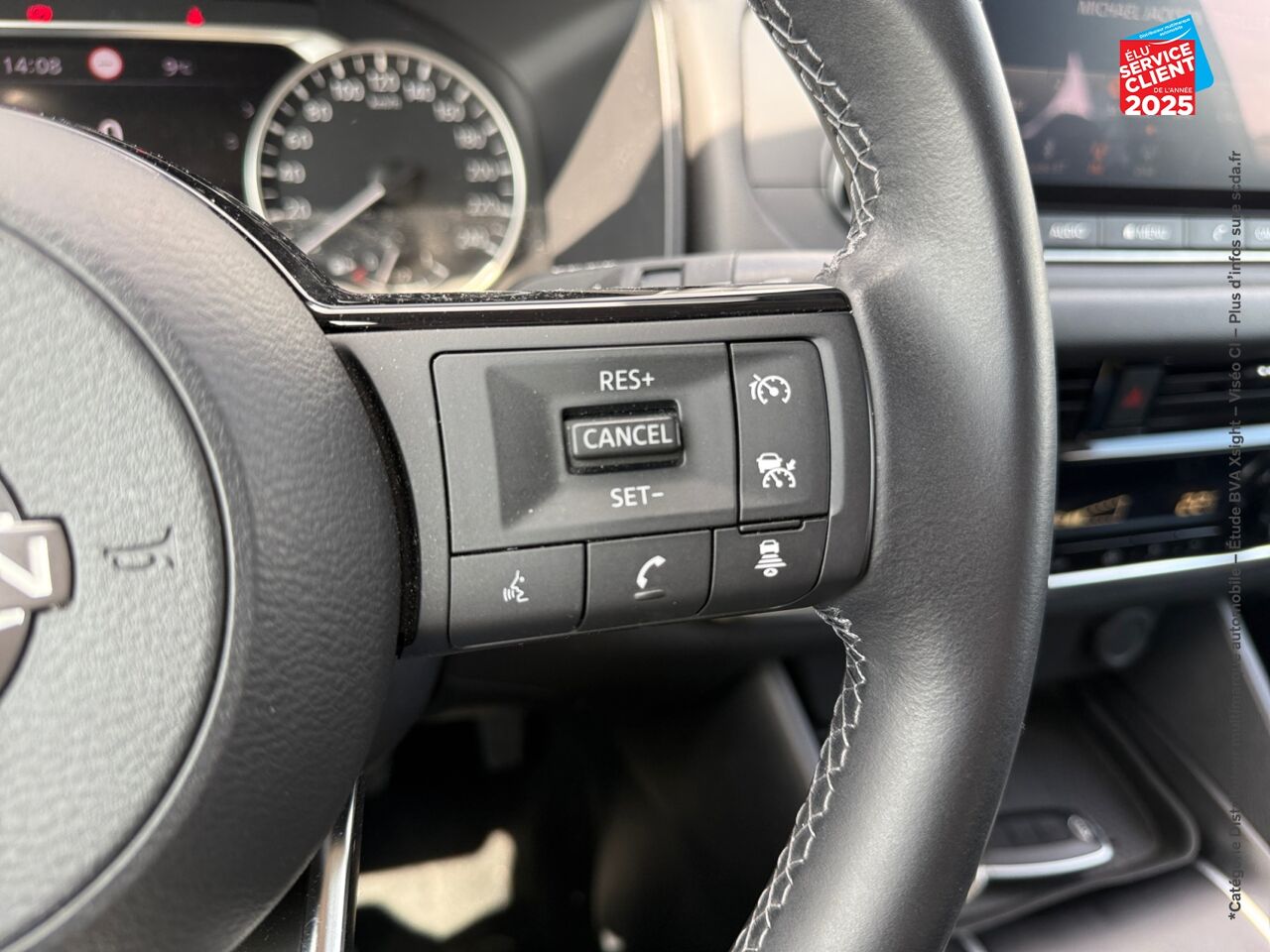 Véhicule d'occasion NISSAN QASHQAI 1.3 MILD HYBRID 140CH BUSINESS EDITION CAMERA chez Nissan Qashqai occasion